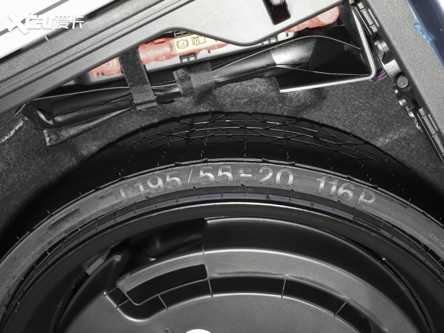 2022?yun)WA6 а allroad quattro 55 TFSI ѩ\(yn)(dng)