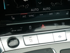 2022allroad quattro ̽ 55 TFSI ԽҰ g