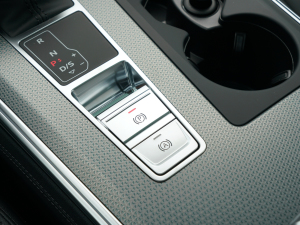 2022allroad quattro ̽ 55 TFSI ԽҰ v܇Ƅ(dng)