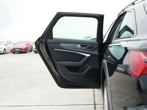 2022allroad quattro ̽ 55 TFSI ԽҰ ܇T