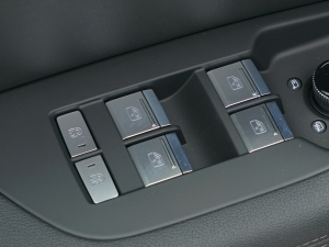 2022allroad quattro ̽ 55 TFSI ԽҰ п؅^