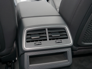 2022allroad quattro ̽ 55 TFSI ԽҰ п؅^