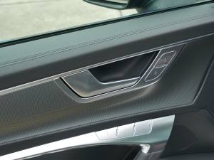 2022allroad quattro ̽ 55 TFSI ԽҰ п؅^