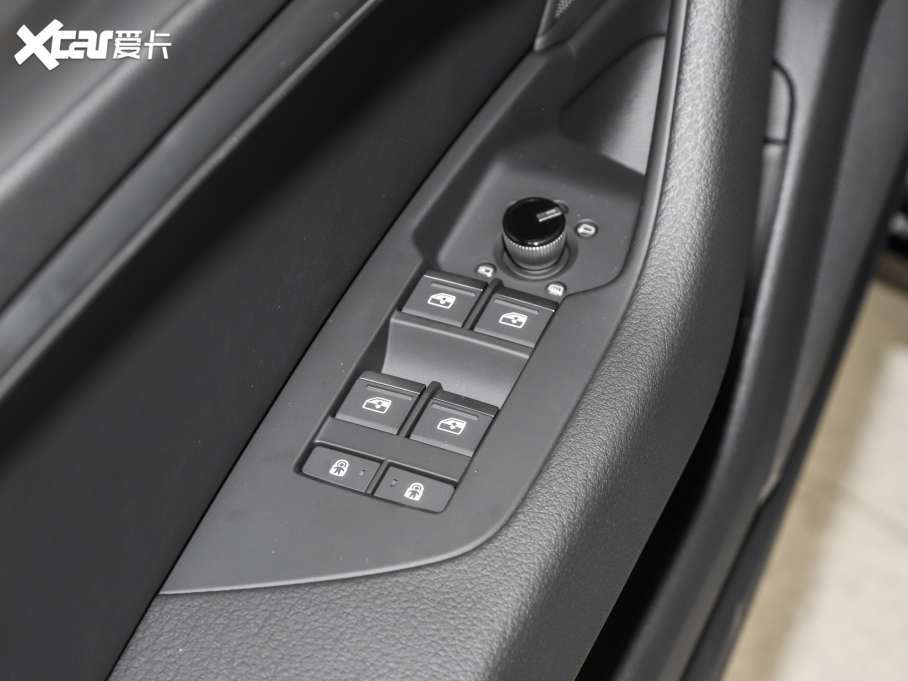 2022WA6 Avant Avant h 40 TFSI AӸ