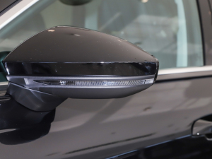 2022A(y)vant h 40 TFSI AӸ (ji)^