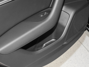 2022Avant h 40 TFSI AӸ Tg