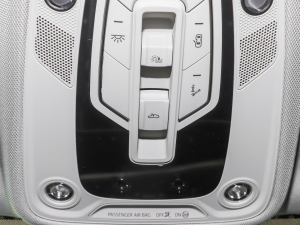 2022Avant h 40 TFSI AӸ п؅^