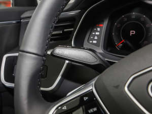 2022Avant h 40 TFSI AӸ п؅^