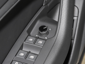 2022Avant h 40 TFSI AӸ п؅^