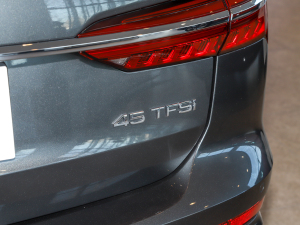 2022A(y)vant h 45 TFSI x(dng) (x)(ji)^