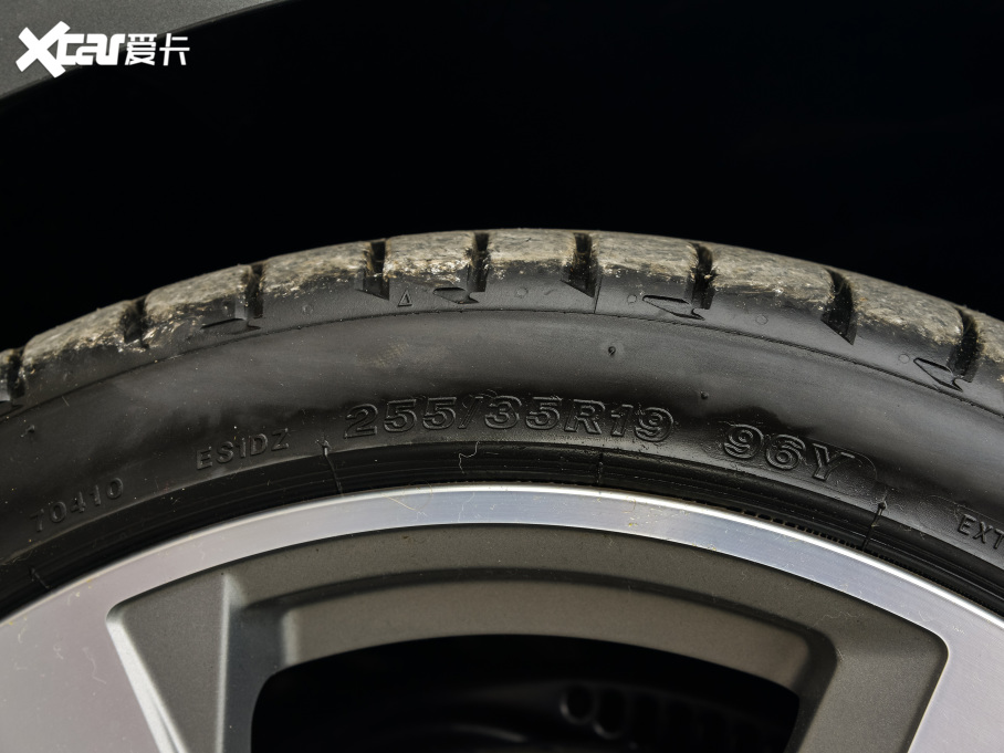 2022WS5 Cabriolet 3.0T Cabriolet