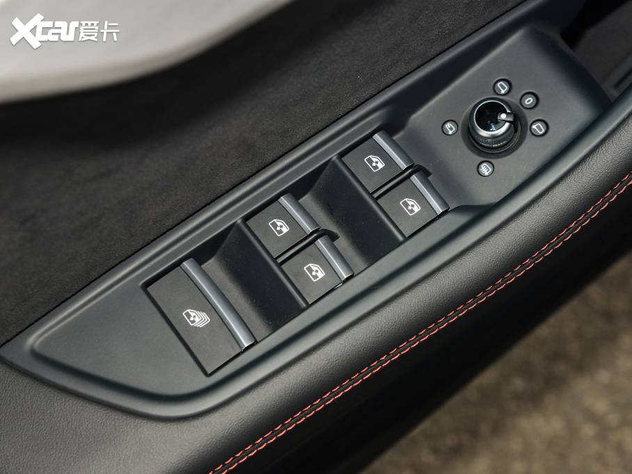 2022WS5 Cabriolet 3.0T Cabriolet