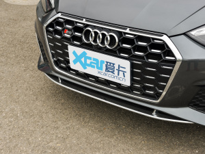 20223.0T Cabriolet ^