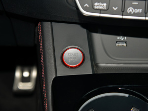 20223.0T Cabriolet п؅^