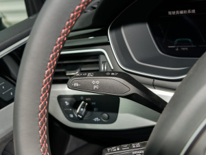 20223.0T Cabriolet п؅^