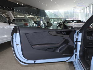 20223.0T Coupe {λ܇T