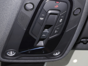 20223.0T Coupe п؅^