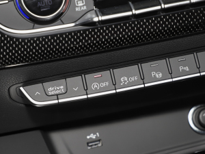 20223.0T Coupe п؅^