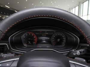 20223.0T Coupe п؅^