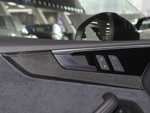 20223.0T Coupe п؅^