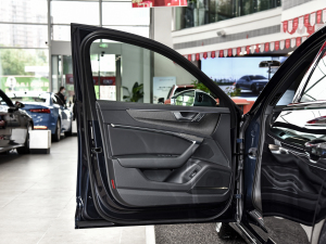 20222.9TFSI quattro {λ܇T