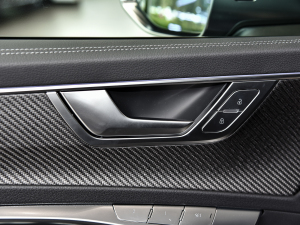 20222.9TFSI quattro п؅^(q)