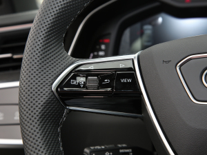 20222.9 TFSI quattro п؅^