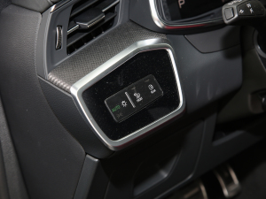 20222.9 TFSI quattro п؅^