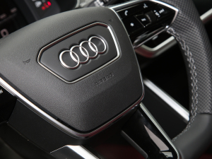 20222.9 TFSI quattro п؅^