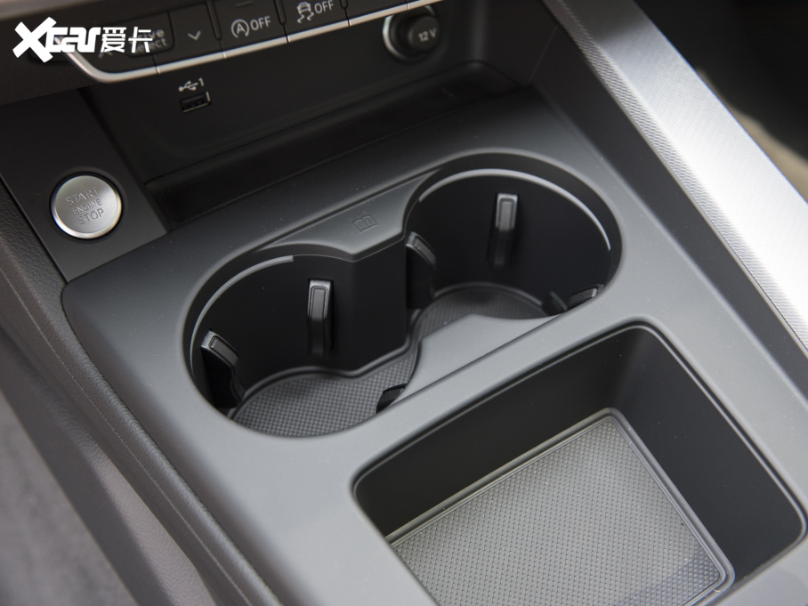 2022WA4 Avant Avant 40TFSI r