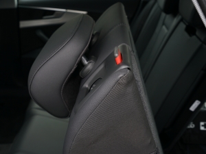 2022A(y)vant 40TFSI rЄӸ g