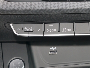 2022A(y)vant 40TFSI r(sh)Є(dng) п؅^(q)