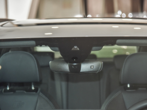 2022A(y)vant 40TFSI AӸ (x)(ji)^