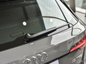 2022Avant 40TFSI AӸ ^