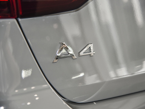 2022Avant 40TFSI AӸ ^