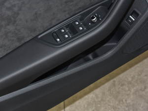 2022Avant 40TFSI AӸ ǰTg