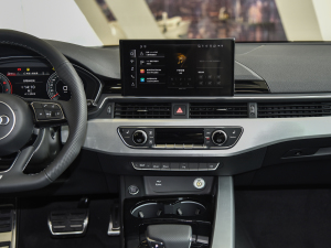 2022A(y)vant 40TFSI A(dng) п_(ti)