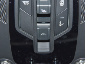 2022Avant 40TFSI AӸ п؅^