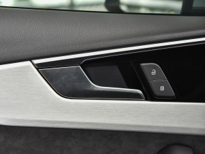 2022Avant 40TFSI AӸ п؅^