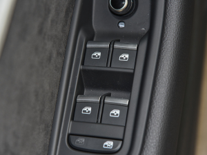 2022Avant 40TFSI AӸ п؅^