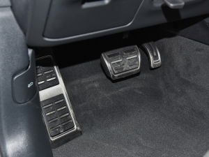 2022Avant 40TFSI AӸ п؅^