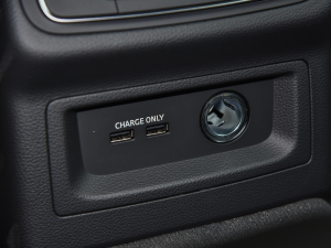 2022Avant 40TFSI AӸ п؅^