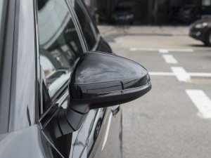 2022Avant 40TFSI r ^