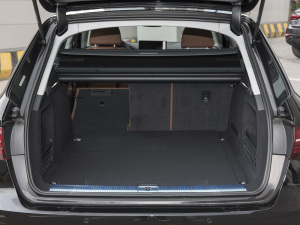 2022Avant 40TFSI r g