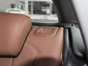 2022Avant 40TFSI r g