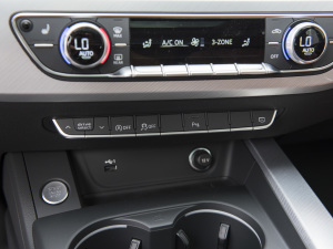 2022Avant 40TFSI r п؅^