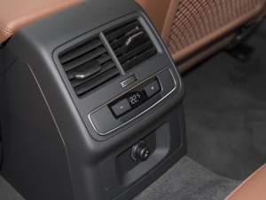 2022Avant 40TFSI r п؅^