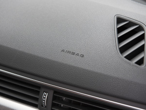 2022Avant 40TFSI r п؅^