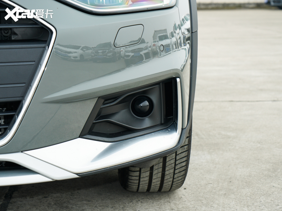 2022WA4(M) allroad quattro