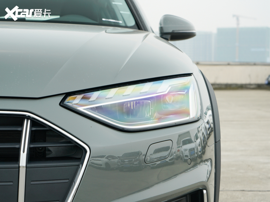 2022WA4(M) allroad quattro